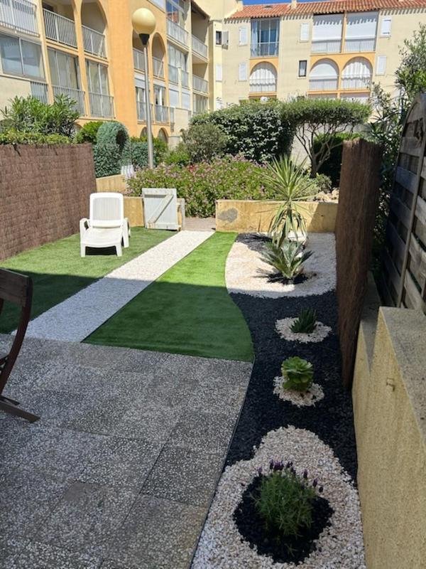 Appartement T2 Avec Son Rez De Jardin De 40 M2 5 Couchages 250M De La Plage Et 15Km De L'Arena นาร์บอน-ปลาจ ภายนอก รูปภาพ